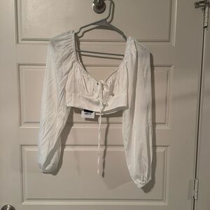 ADIKA NEW WITH TAGS WHITE CROPPED LONG SLEEVE